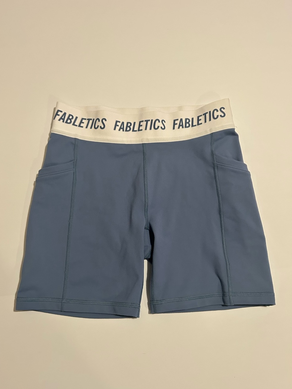 Fabletics Womens Small Blue Waistband Biker Shorts Side Pockets NWT
